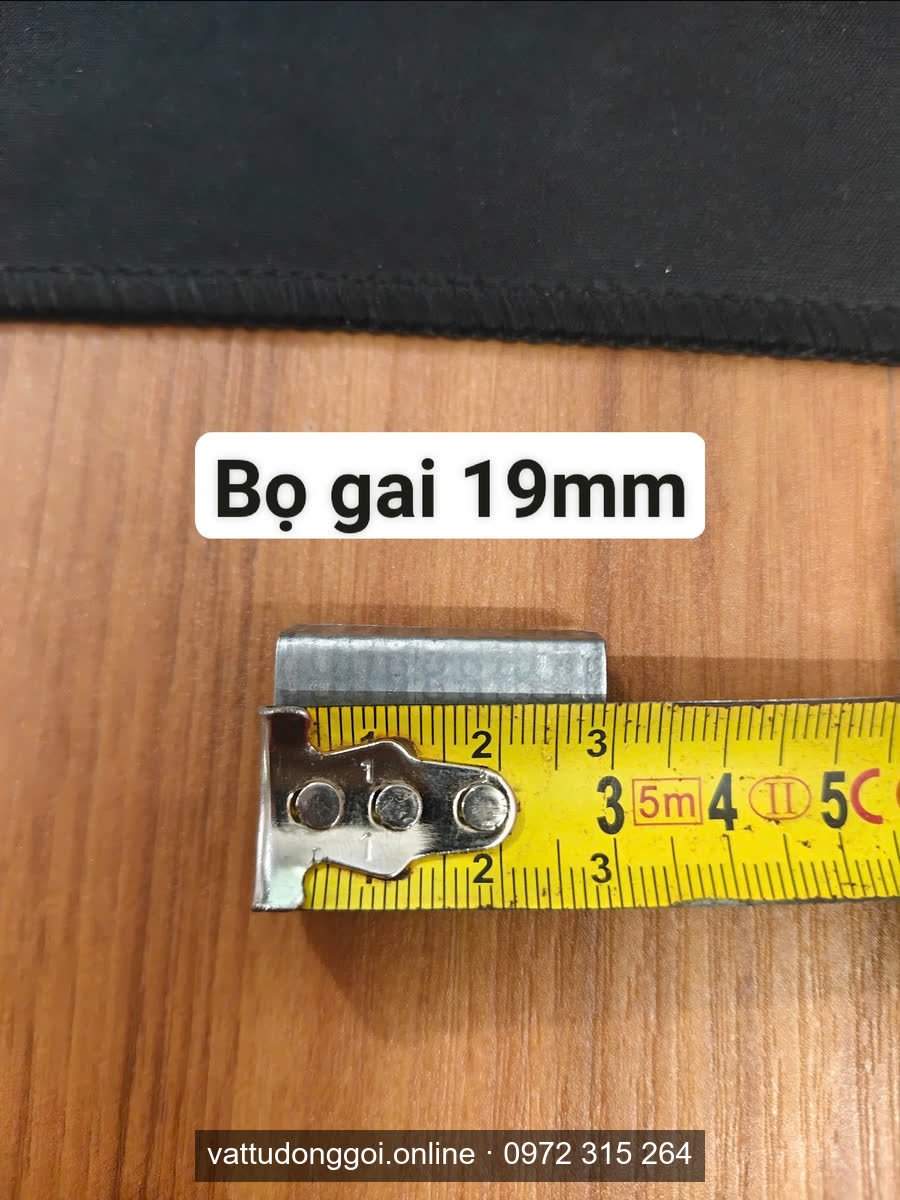Bọ sắt gai 19mm đo bằng thước dây để chọn đúng khổ đai thép