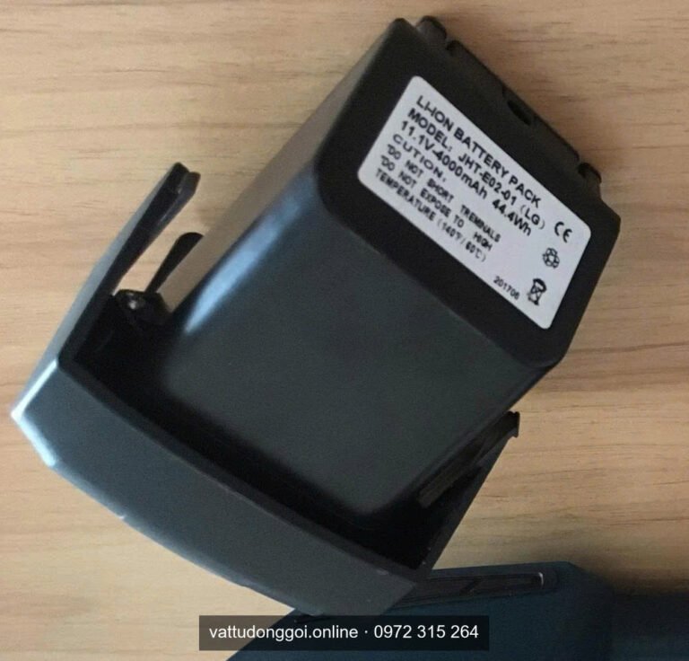 Pin máy đóng đai nhãn 11,1V 4000mAh 44,4Wh tháo rời khỏi thân máy