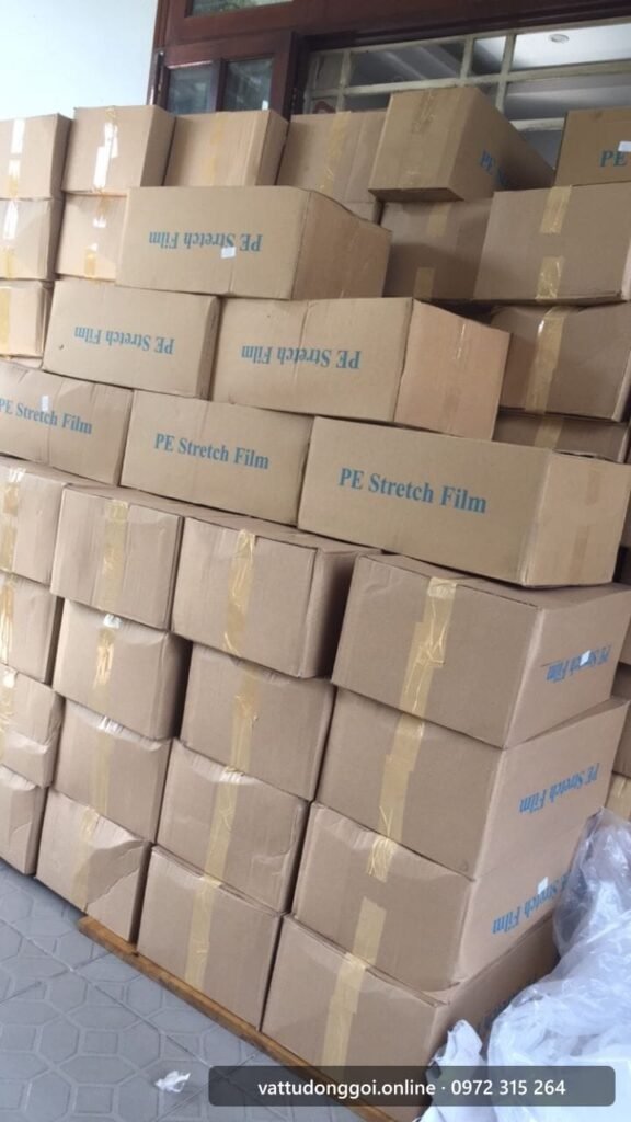 Thùng màng PE quấn pallet giao nhà máy Chơn Thành - Đỉnh Phong 68